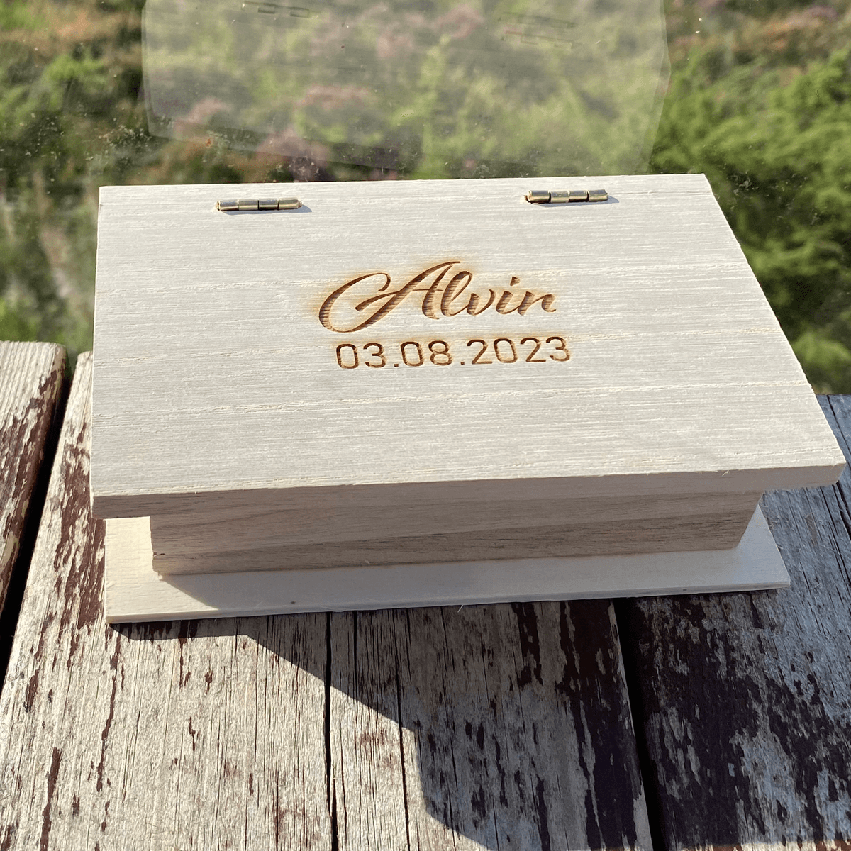 Minneboks av Tre - personlig gravering